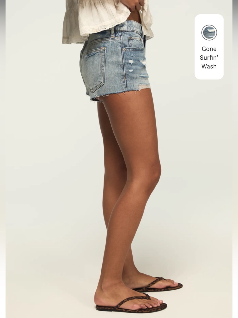 Lucky Brand Mid Rise Festival Denim Shorts in Gone Surfin’ Wash Sz 30 - Picture 5 of 13